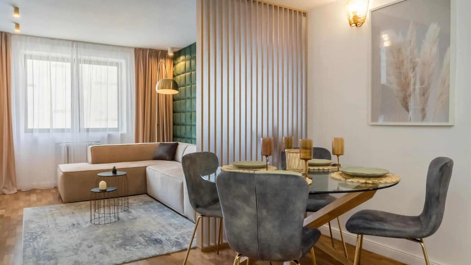 The Artist Center Apartment Bucharest 0*,